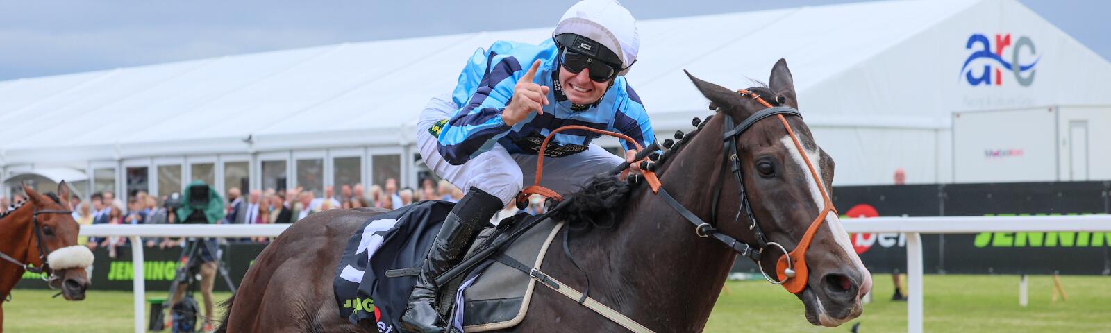Onesmoothoperator Winning Northumberland Plate Winner